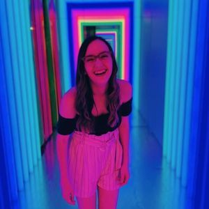 Meet your Posher, Abigail